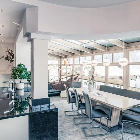 Ξενοδοχείο με διαμερίσματα Relax 4*