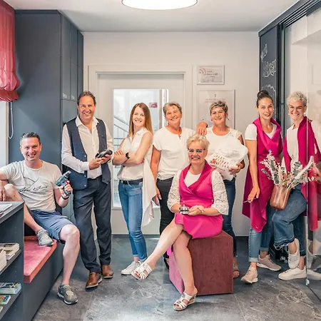 Relax Ξενοδοχείο με διαμερίσματα Λάνγκενφελντ