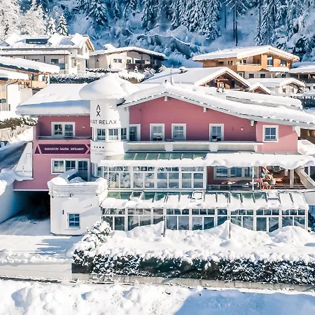 Relax Ξενοδοχείο με διαμερίσματα 4*