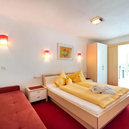 Ξενοδοχείο με διαμερίσματα Relax 4*