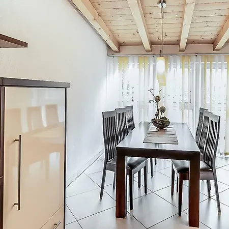 Ξενοδοχείο με διαμερίσματα Relax 4*